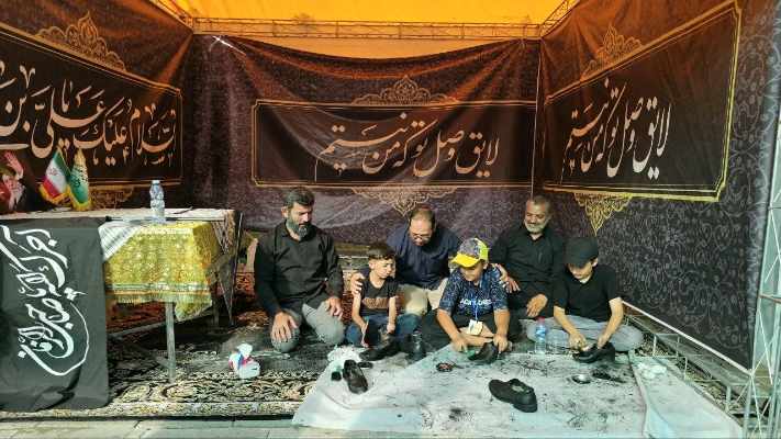 گزارش تصویری ایستگاه استقبال از زائرین پیاده منطقه ۱۰ مشهد، تصویر ۲۵۰